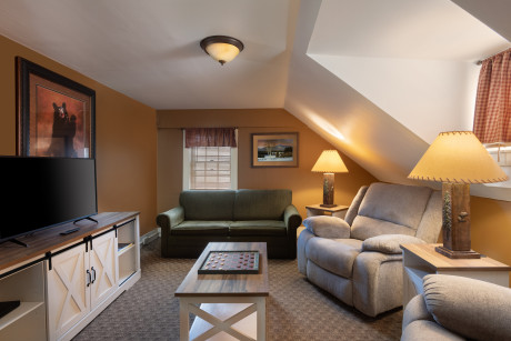 Penthouse Bedroom with Queen Bed